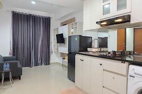 Elegant And High Floor 2Br Apartment At Royal Olive Residence