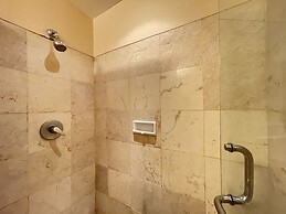 Strategic And Spacious 2Br At Apartment Braga City Walk