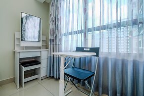 Nice And Comfy Studio At Springlake Summarecon Apartment