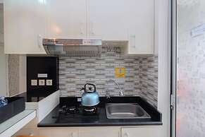 Comfort And Warm 2Br At Bassura City Apartment