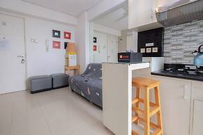 Comfort And Warm 2Br At Bassura City Apartment