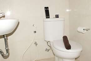 Homey And Cozy Studio Apartment At Elvis Tower