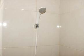 Homey And Cozy Studio Apartment At Elvis Tower