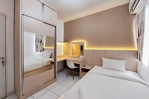 Cozy And Minimalist Studio (No Kitchen) At Aeropolis Apartment