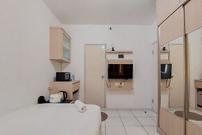 Cozy And Minimalist Studio (No Kitchen) At Aeropolis Apartment