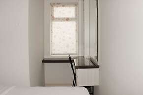 Comfy And Spacious 2Br At Springlake Summarecon Apartment Bekasi