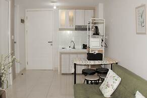 Minimalist And Comfort 2Br At Springlake Summarecon Bekasi Apartment