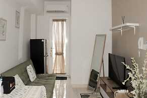 Minimalist And Comfort 2Br At Springlake Summarecon Bekasi Apartment