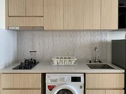 Cozy And High Floor 1Br At Sedayu City Suites Kelapa Gading Apartment