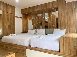 Fancy And Nice Studio At Sunter Park View Apartment