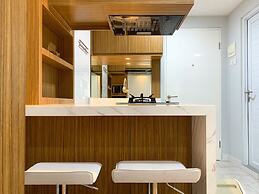 Fancy And Nice Studio At Sunter Park View Apartment