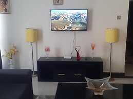 Stay.Plus Mideya Suites Kileleshwa