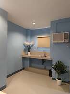 Glory Hotel Cubao
