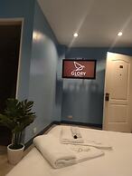 Glory Hotel Cubao