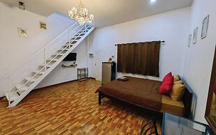 Trang Villa Hotel and Water Park