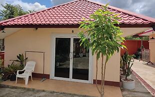 Trang Villa Hotel and Water Park