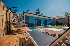 Naturel Stone Villalari