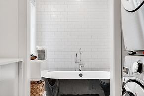Modern Chic