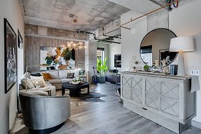 Sable 51 Luxury Two Story Loft