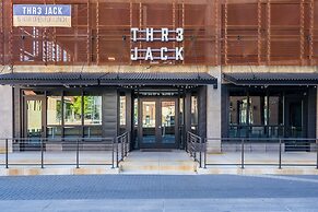 Sable 501 - Luxury Two Story Loft