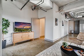 Sable 701 - Luxury Two Story Loft