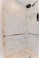 The Guest House - Estate