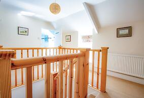 Berry Hall - Porty Eynon