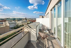 VN17 Rooftop Suites by Adrez Living