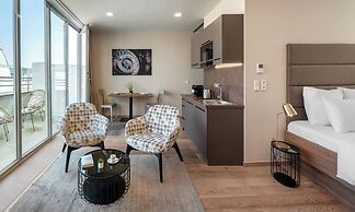 VN17 Rooftop Suites by Adrez Living