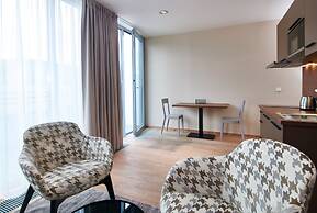 VN17 Rooftop Suites by Adrez Living