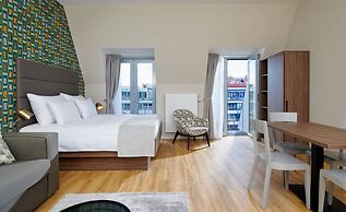 VN17 Rooftop Suites by Adrez Living