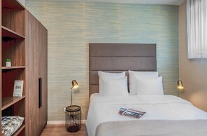 VN17 Rooftop Suites by Adrez Living