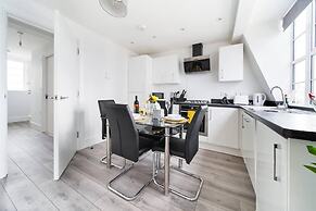 Livestay- Perfect For Contractors Luxury Apartment