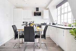 Livestay- Perfect For Contractors Luxury Apartment