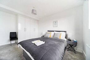 Livestay- Perfect For Contractors Luxury Apartment