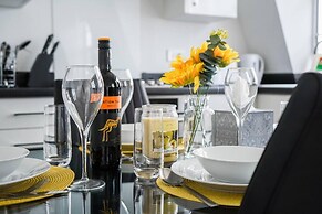 Livestay- Perfect For Contractors Luxury Apartment