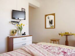 Apartments and Room Marin