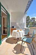 Apartments and Room Marin