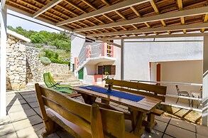 House Stella
