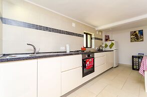 House Stella