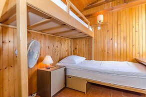 Apartments and Rooms Darinka