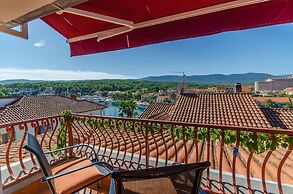 Apartments and Rooms Darinka