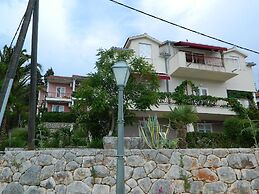 Apartment and Room Darinka