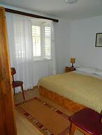 Apartment and Room Darinka