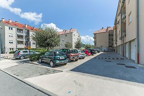 Apartments Cetina