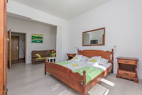 Apartments Clarus Mare