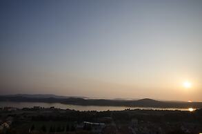 Apartment Golden Sunset