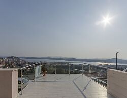 Apartment Golden Sunset