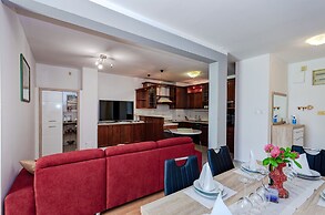 Apartments Mrs Brightside