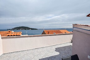 House Roko and Karla